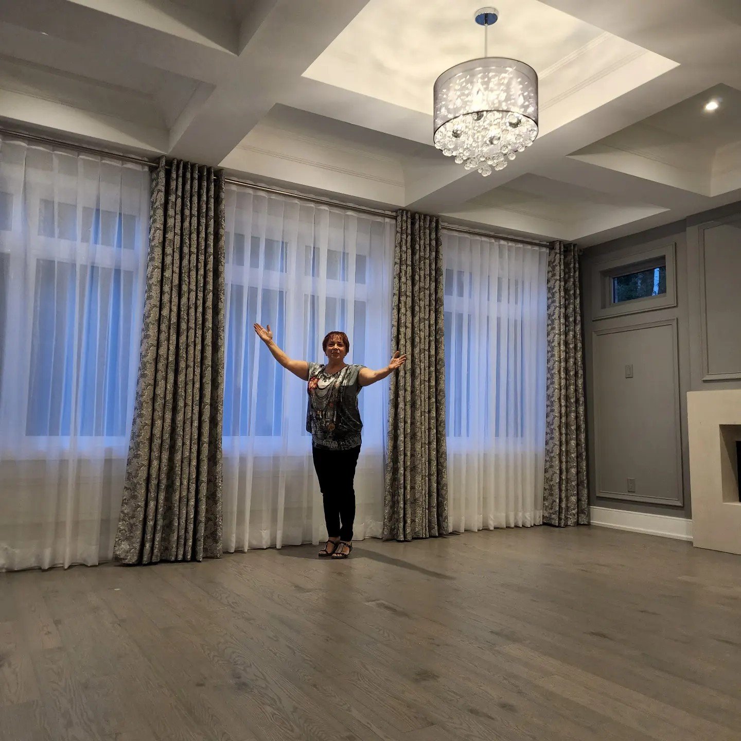 Fresh Family Room Drapery