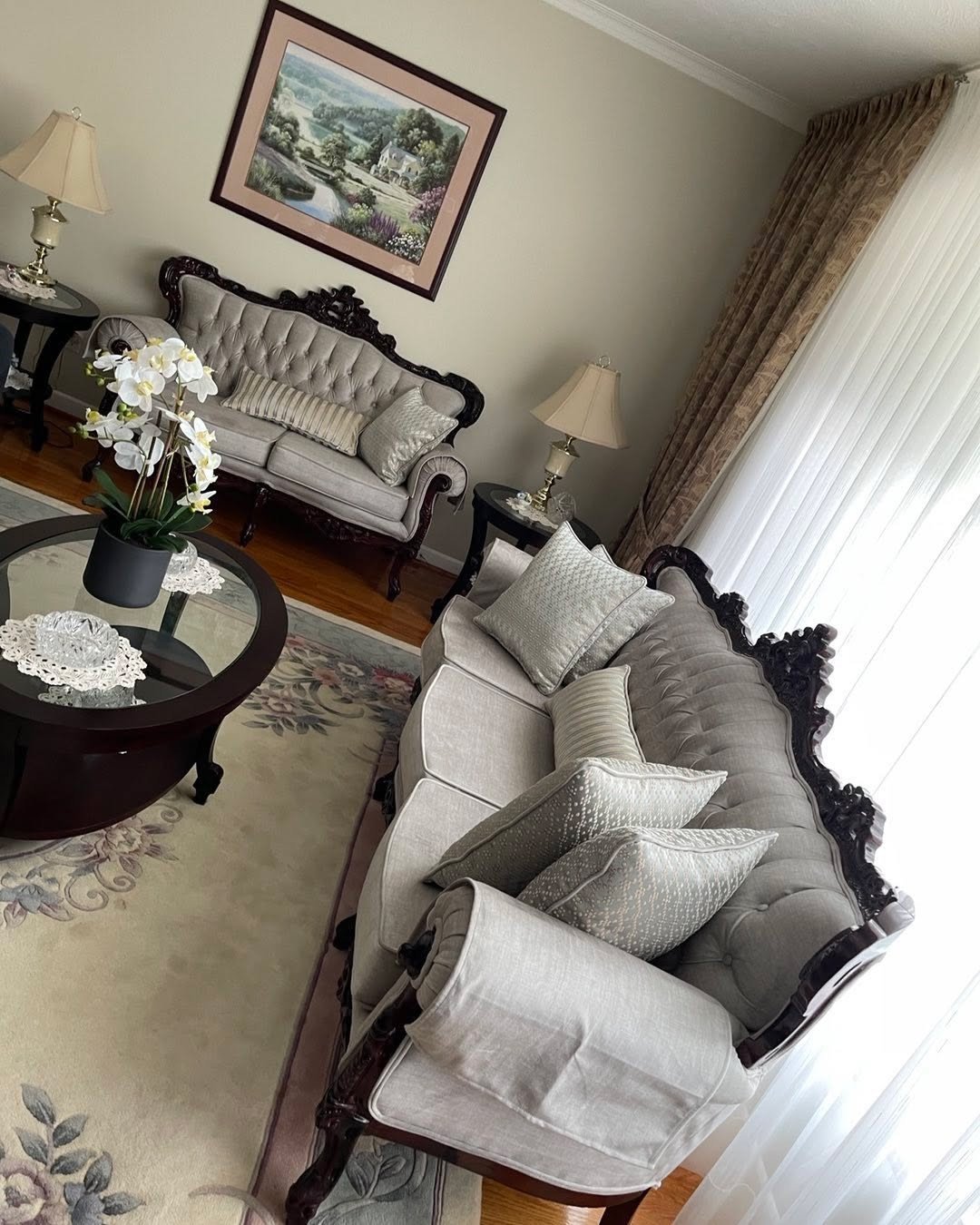 Classic Sofa & Chair Reupholstery