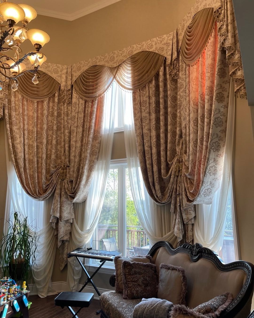 Classic Style Drapes